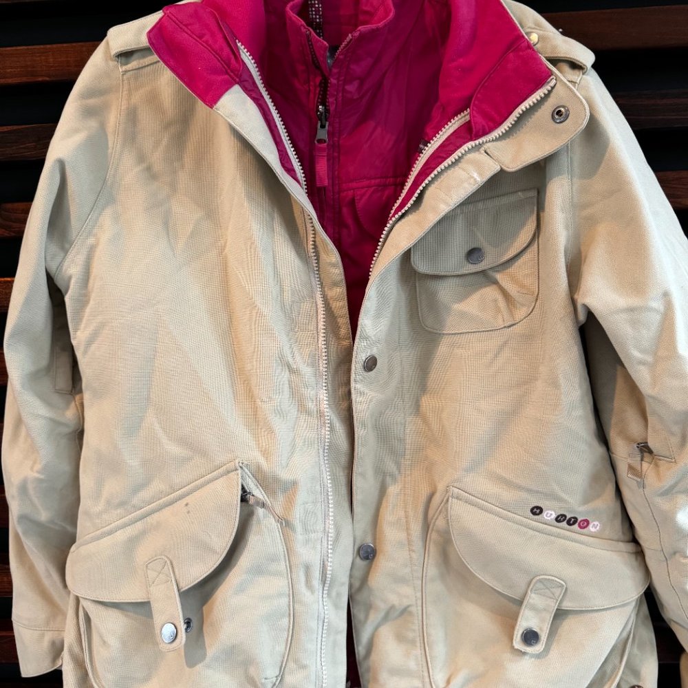 RARE! Burton Women's Ski/Board Jacket